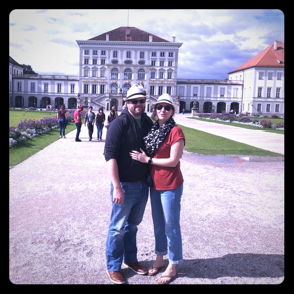 Meet your Posher, Jill - Picture 1 of 6